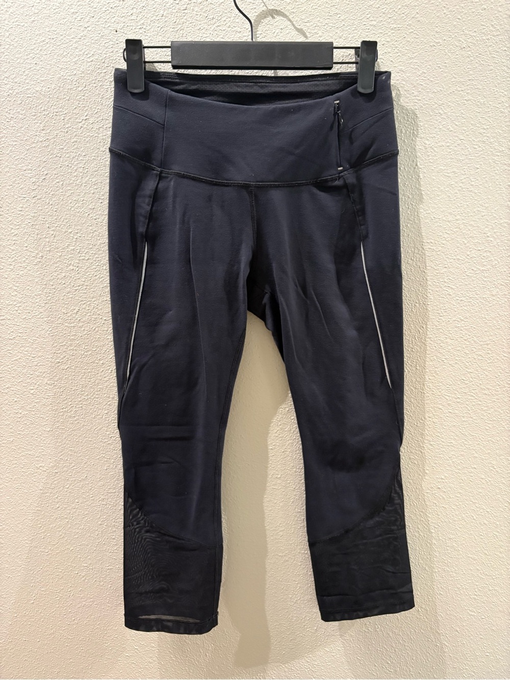 CALIA Black High Waisted Mesh Hem Cropped Leggings Size Small